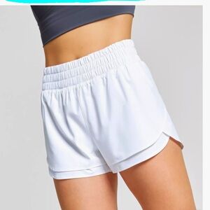 CALIA by Carrie Underwood White Athletic Shorts Lightweight Fit